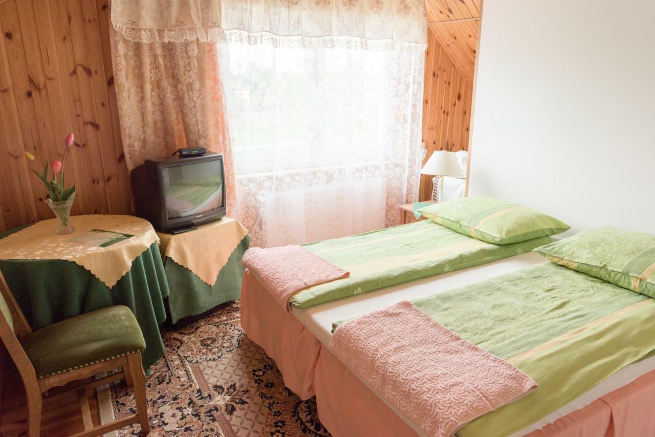 Maison d'hôtes Gosciniec W Sadurkach à Nałęczów Extérieur photo